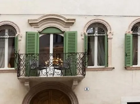 Palazzo Reggiani - Maria Callas *